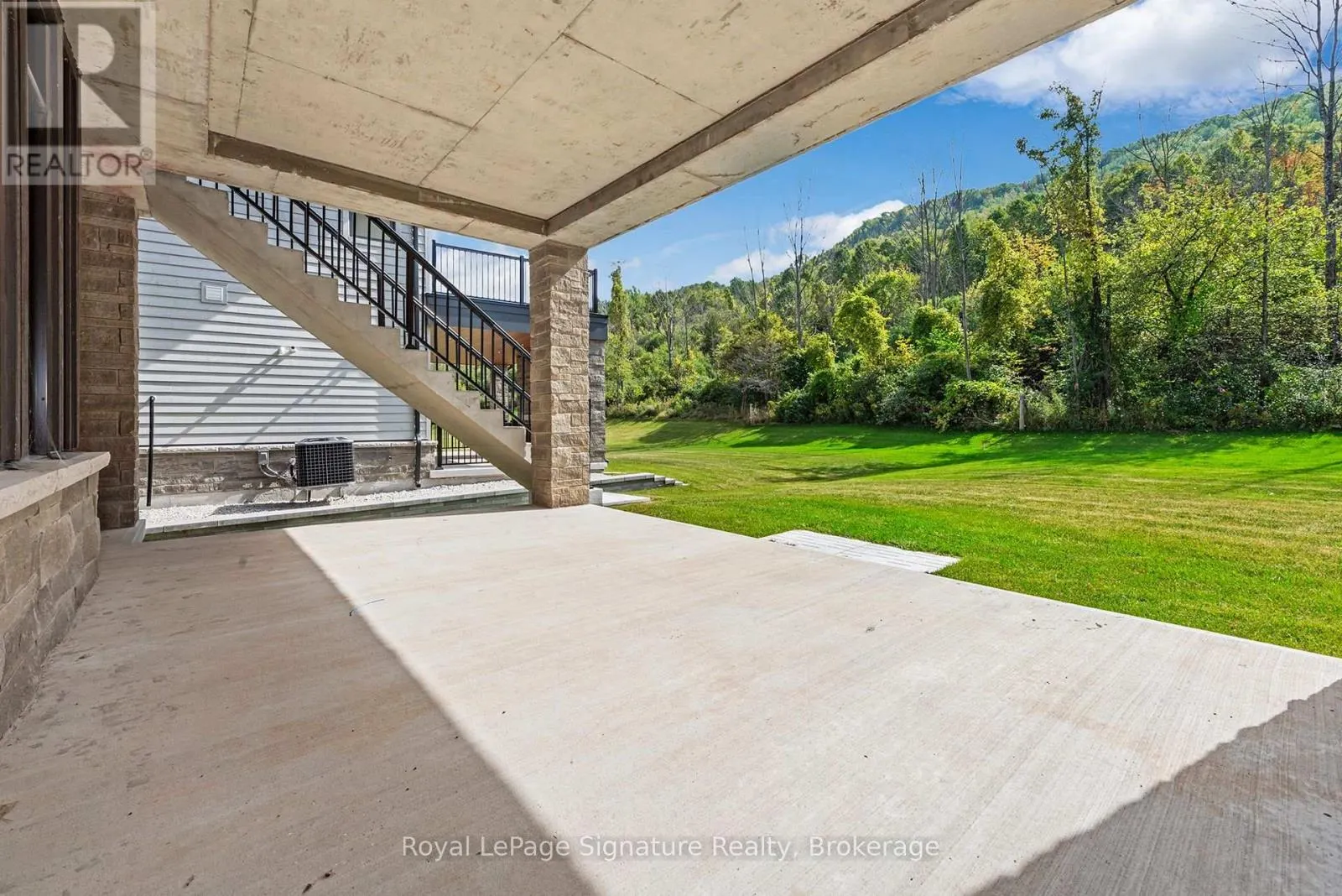 124 DOROTHY DRIVE