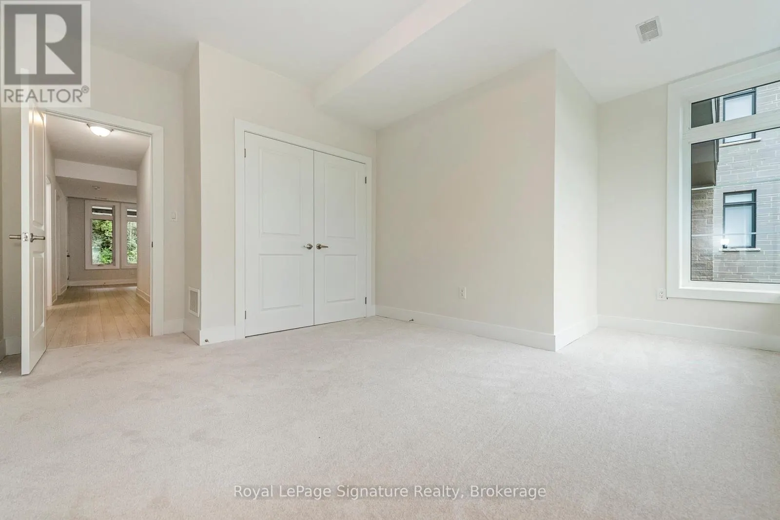 124 DOROTHY DRIVE