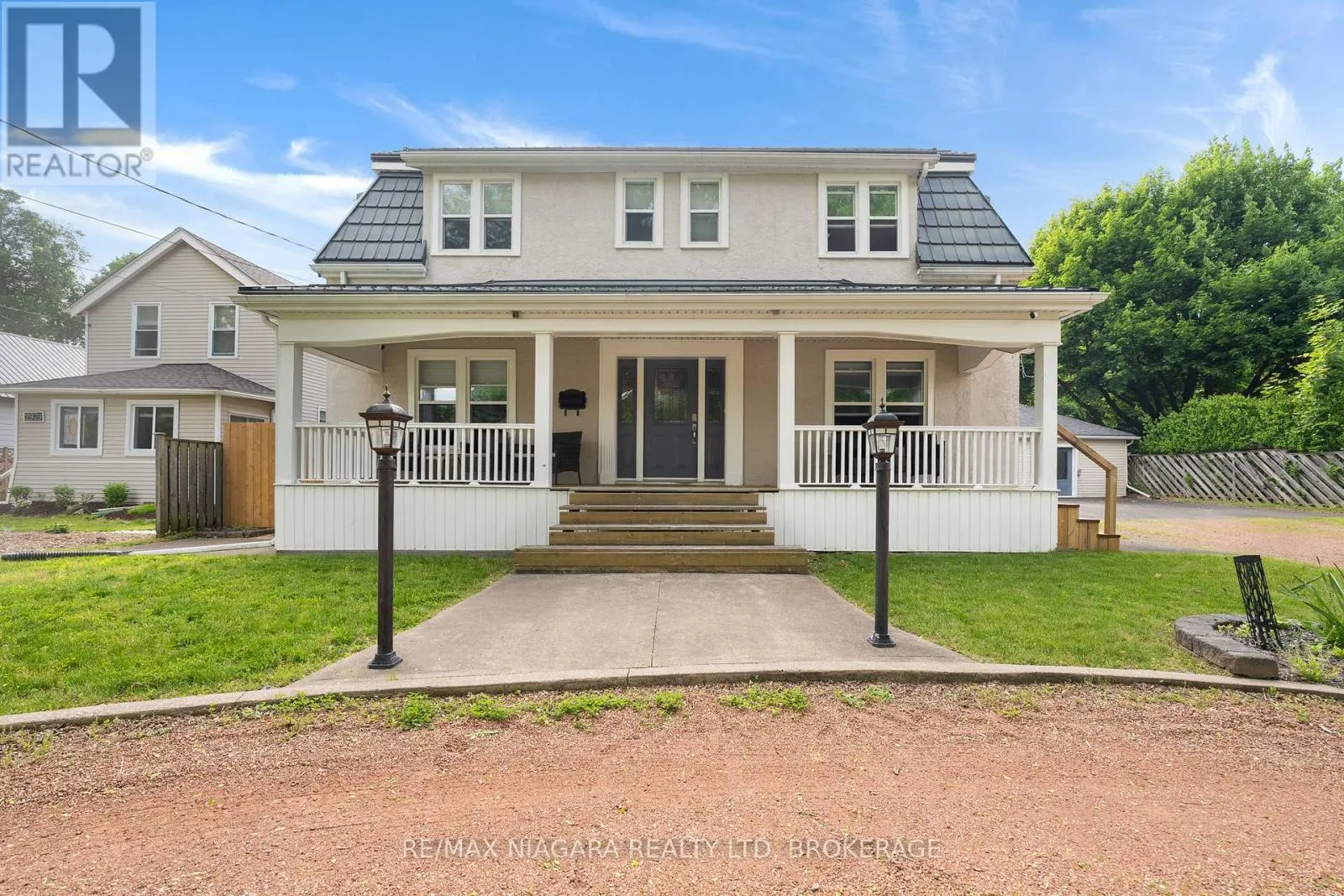 2969-2971 PORTAGE ROAD