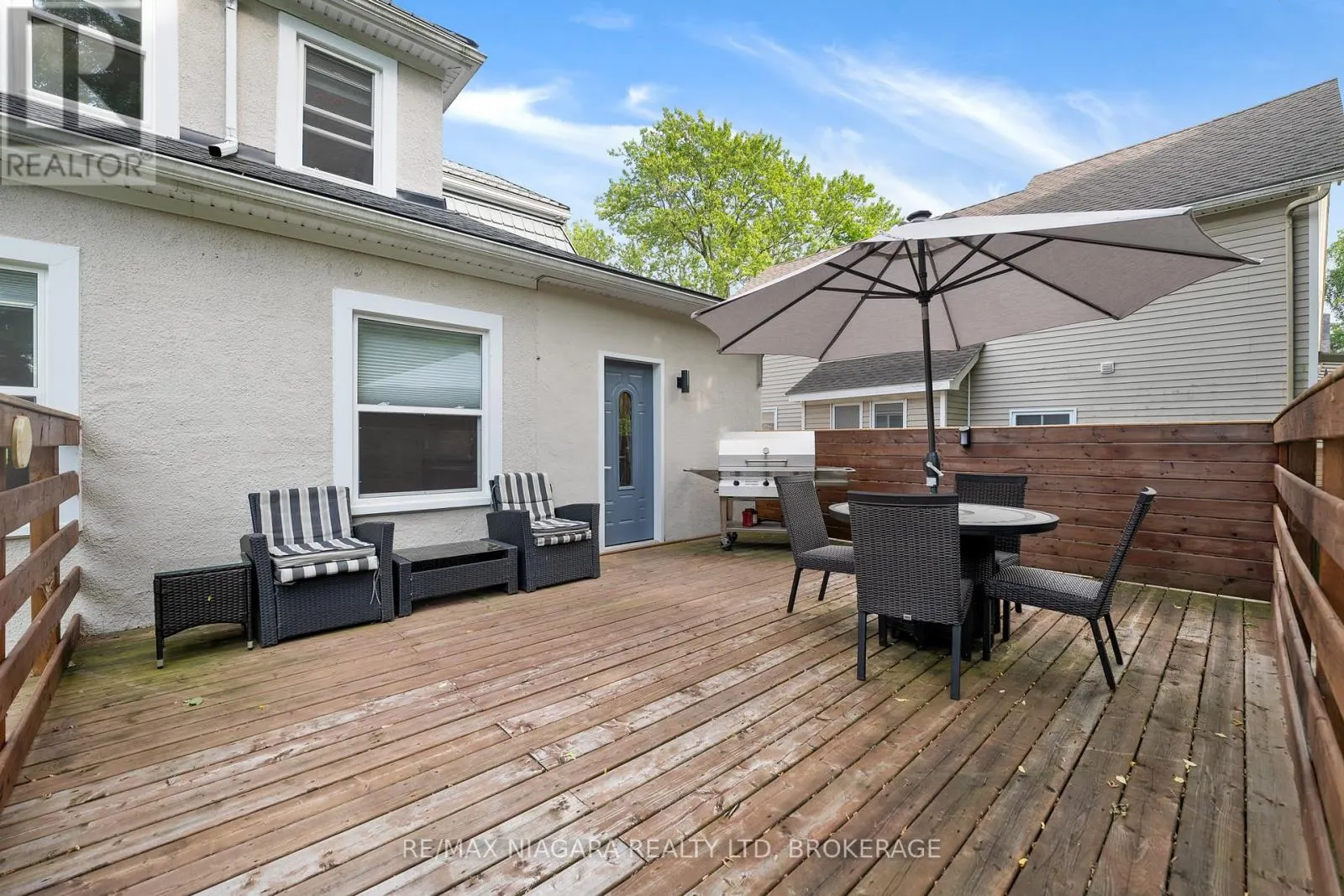 2969-2971 PORTAGE ROAD