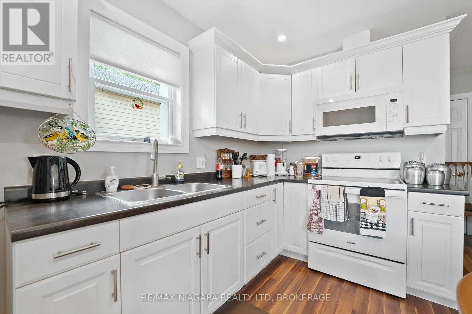 2969-2971 PORTAGE ROAD