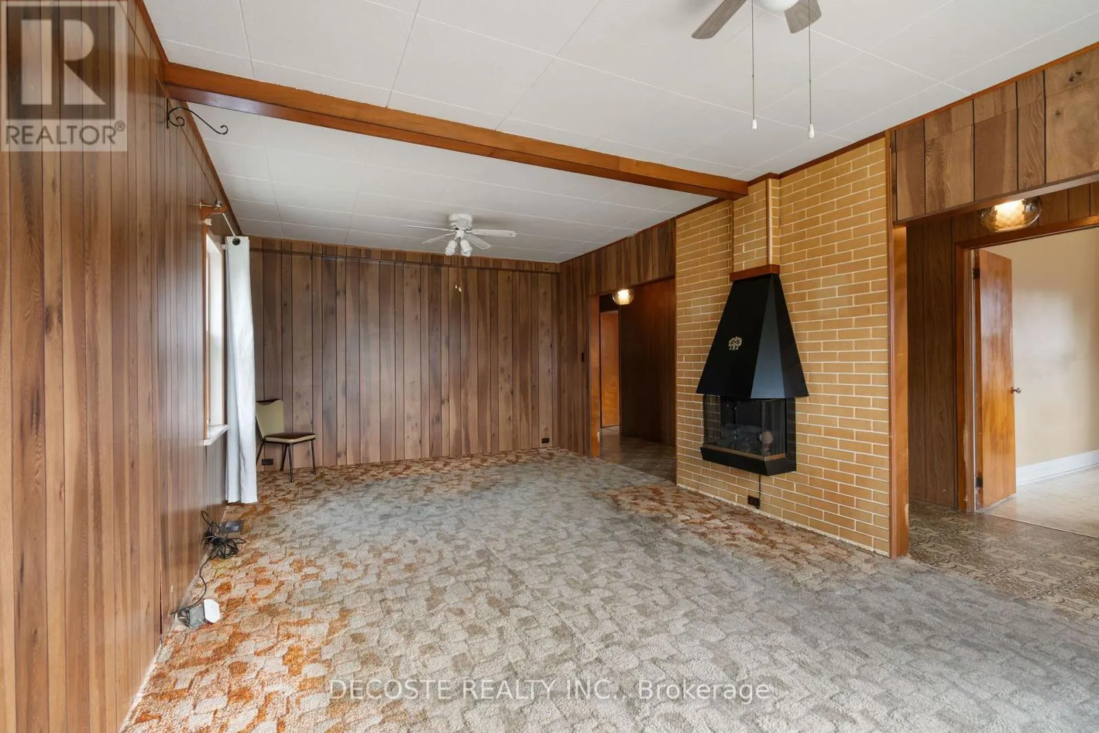 79 LOCHIEL STREET E