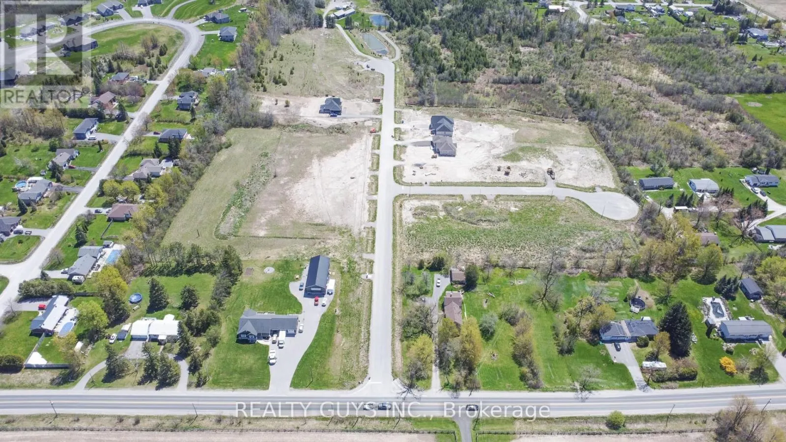 965 (LOT 4) MEADOW LANE E