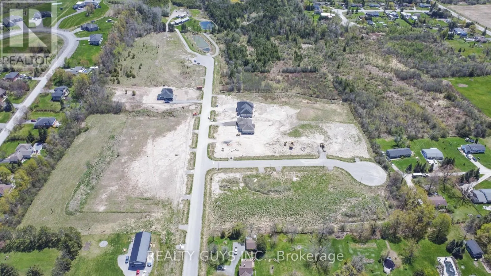 965 (LOT 4) MEADOW LANE E