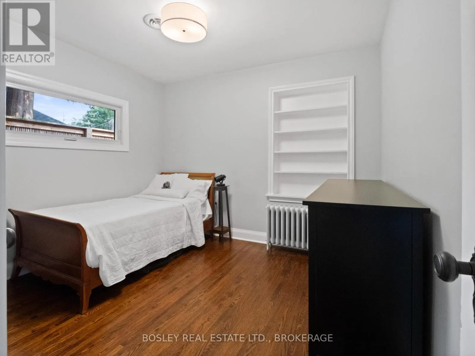 36 WOODRUFF AVENUE