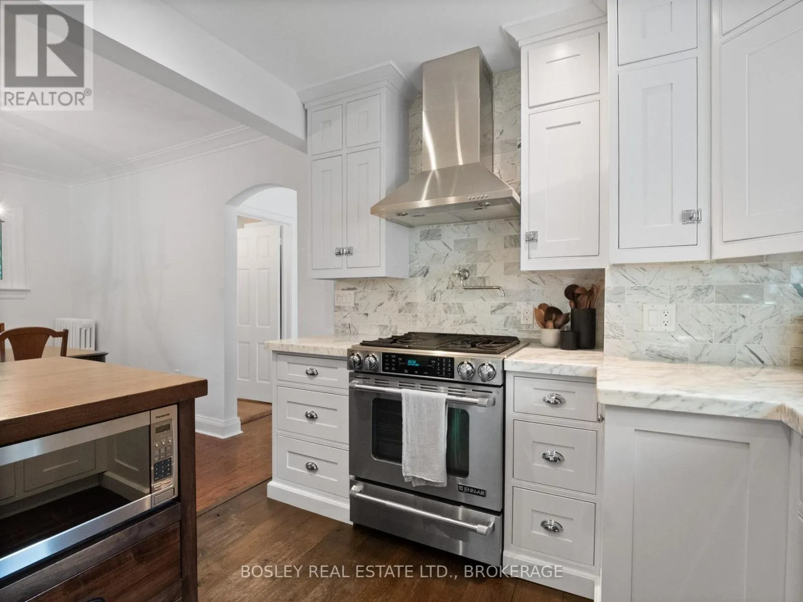36 WOODRUFF AVENUE
