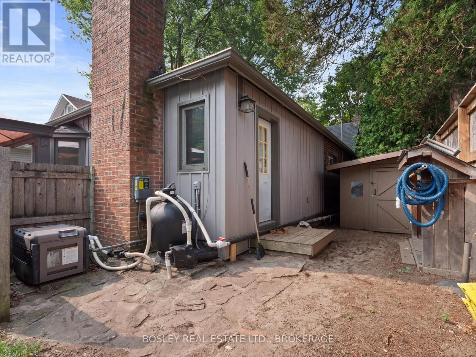 36 WOODRUFF AVENUE