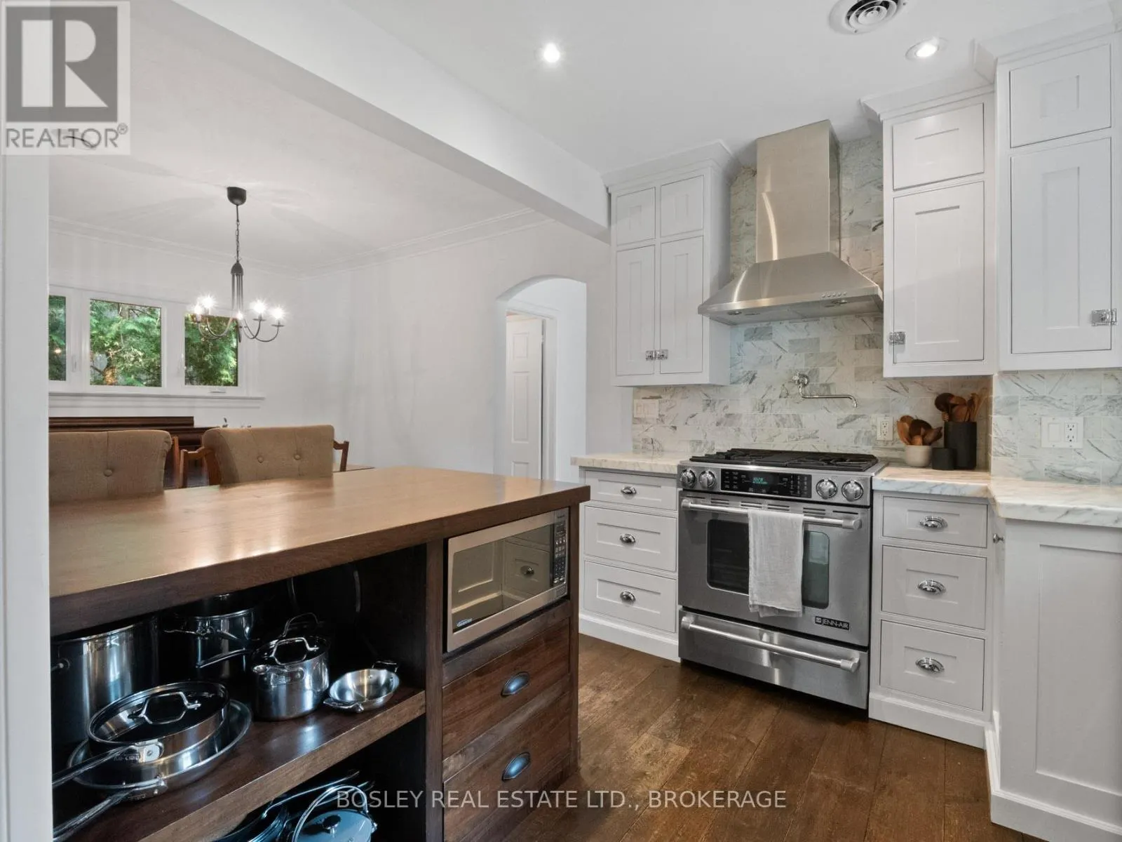 36 WOODRUFF AVENUE