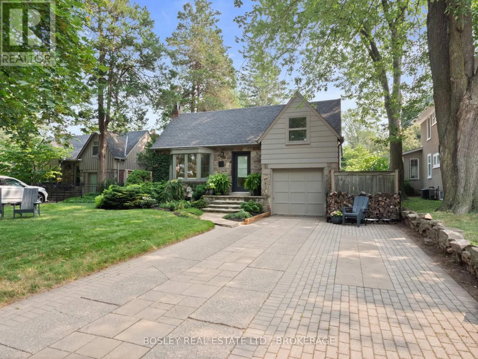 36 WOODRUFF AVENUE