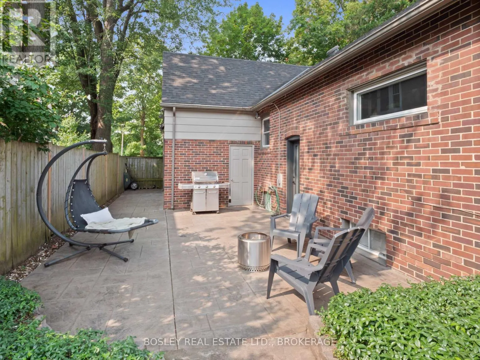 36 WOODRUFF AVENUE