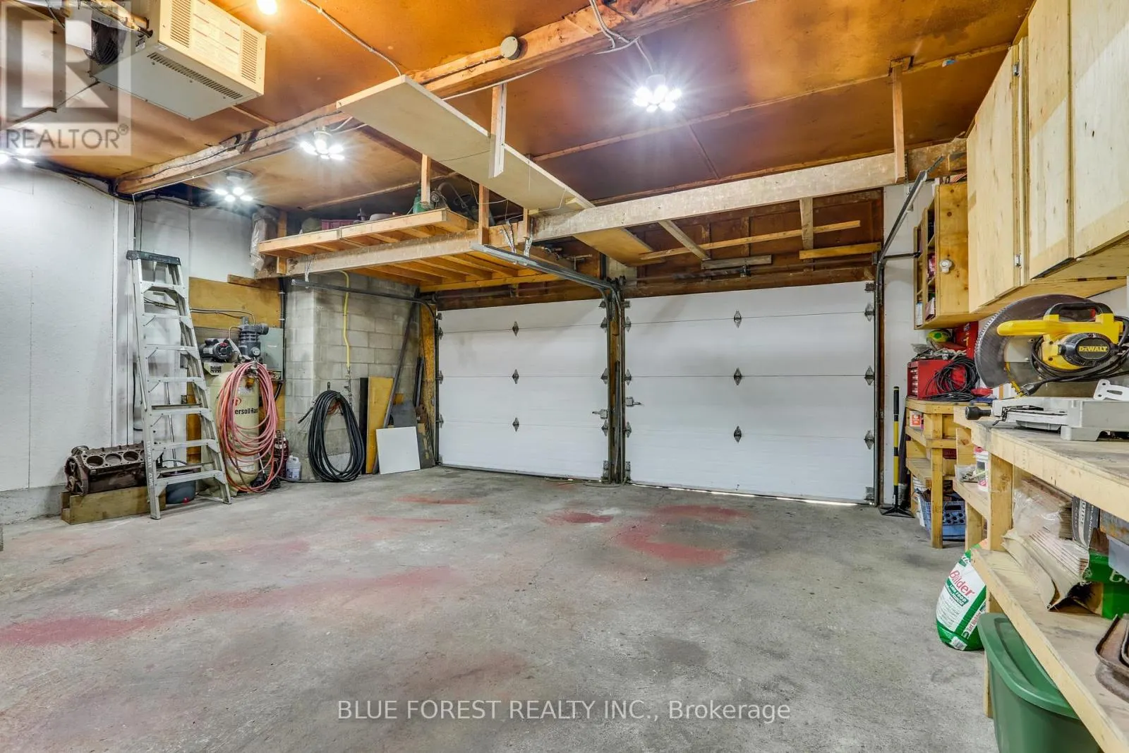 186 CRAMPTON DRIVE