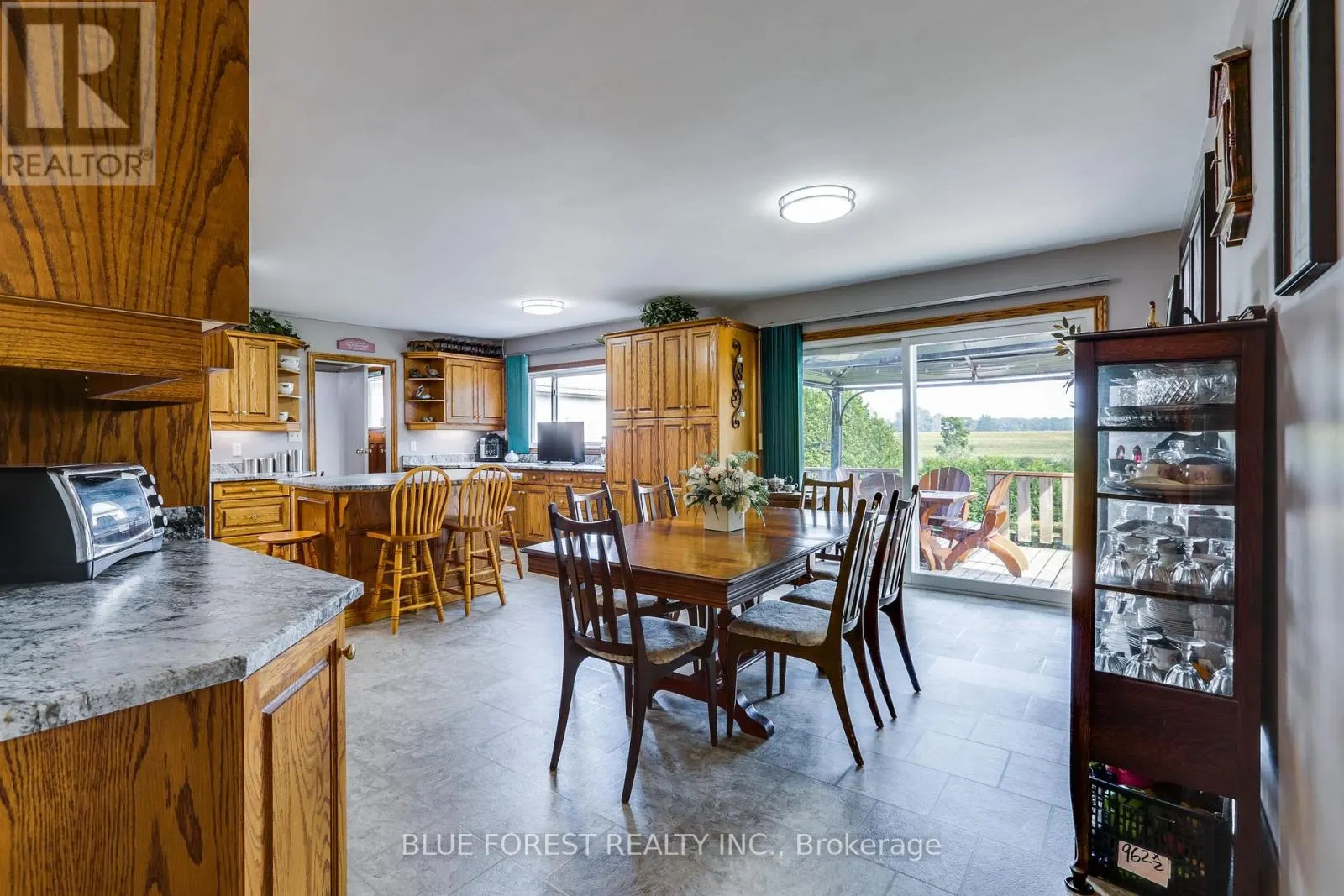 186 CRAMPTON DRIVE