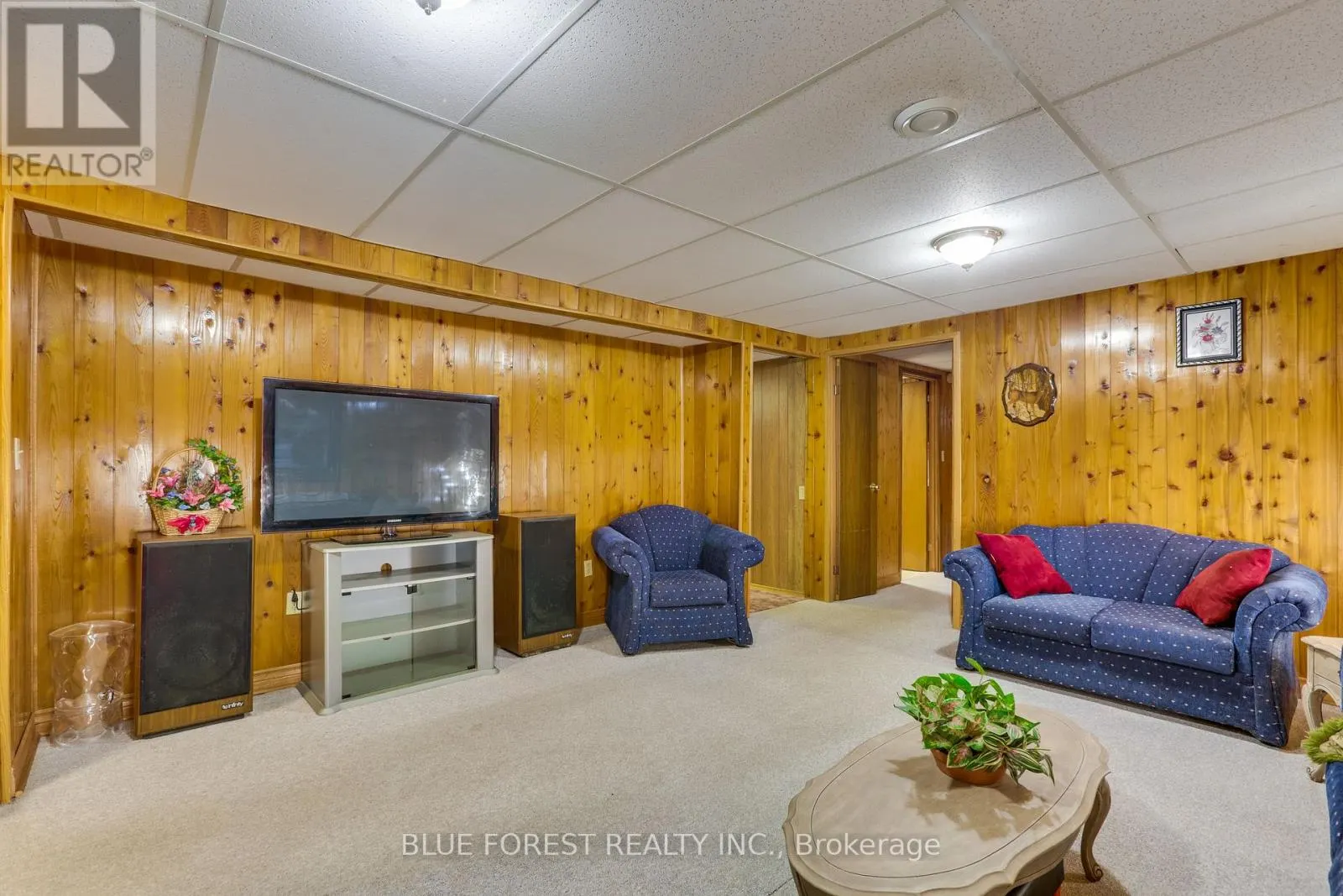186 CRAMPTON DRIVE