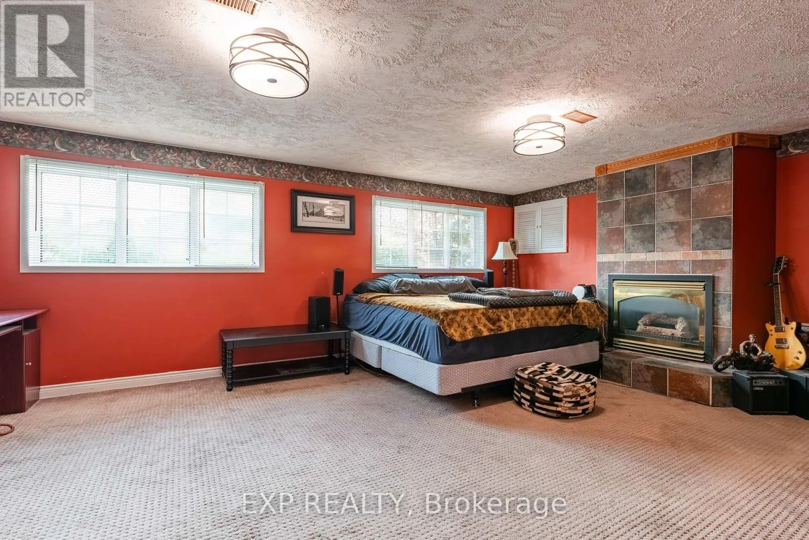 213 NORTHWOOD DRIVE