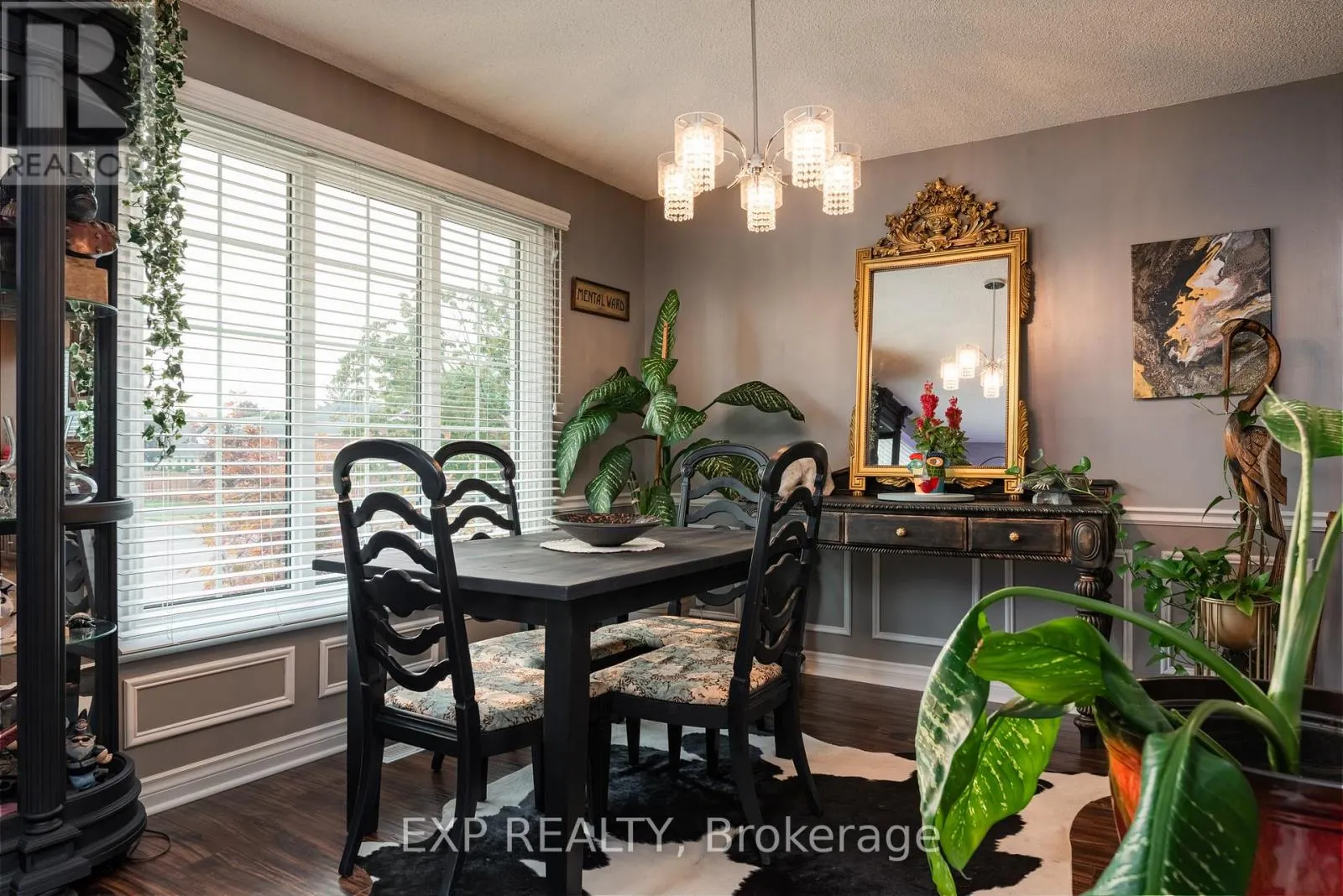 213 NORTHWOOD DRIVE