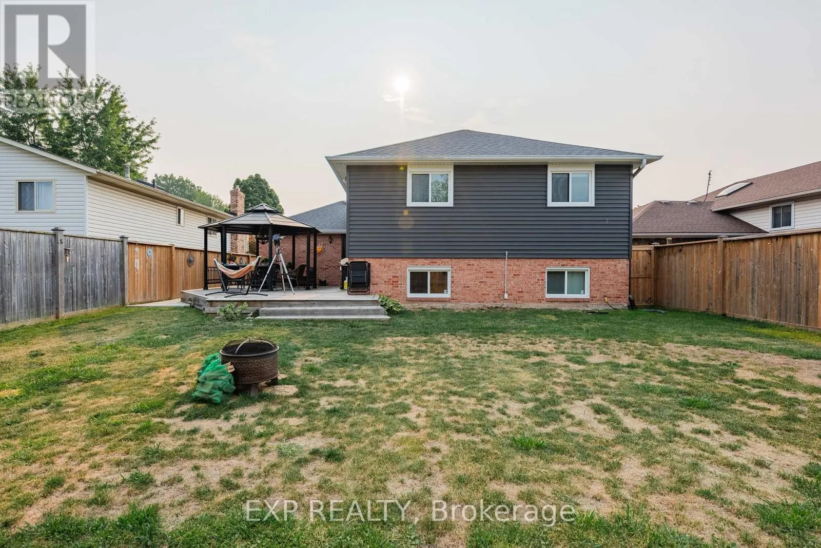 213 NORTHWOOD DRIVE