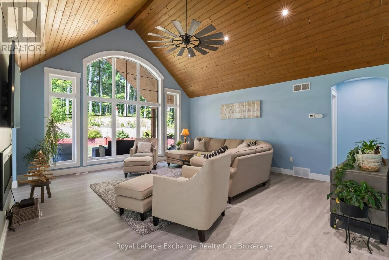 73 BUNNYVIEW DRIVE