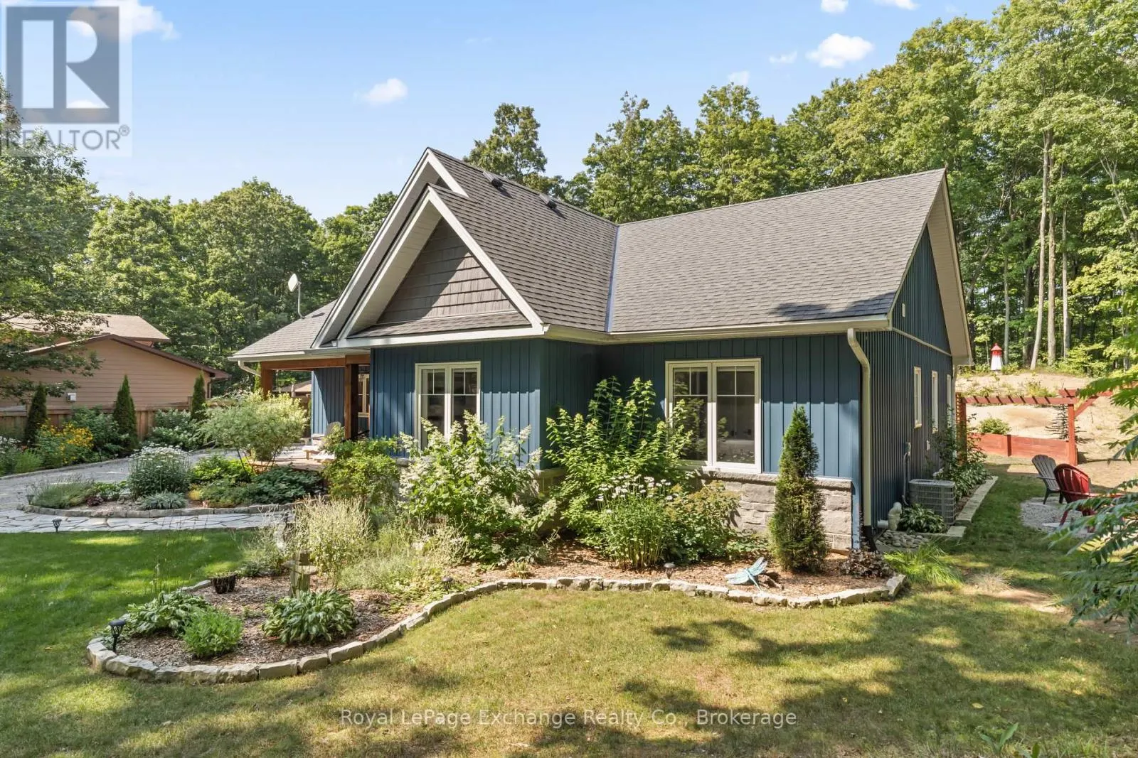 73 BUNNYVIEW DRIVE