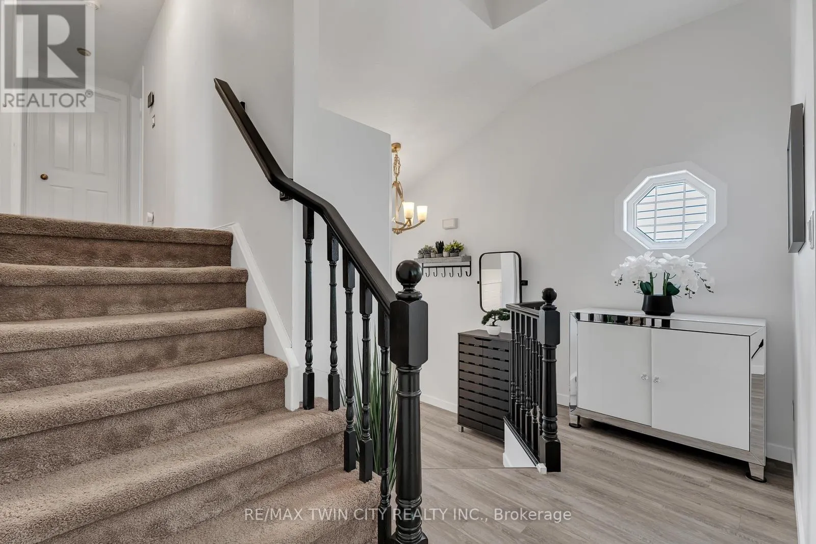 4 ORCHID CRESCENT