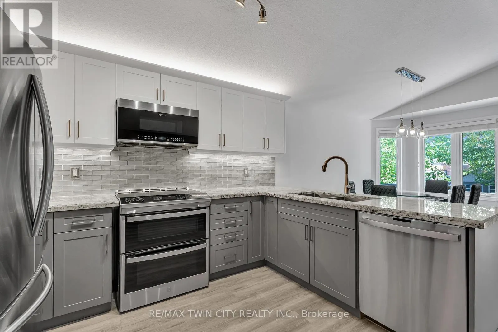 4 ORCHID CRESCENT