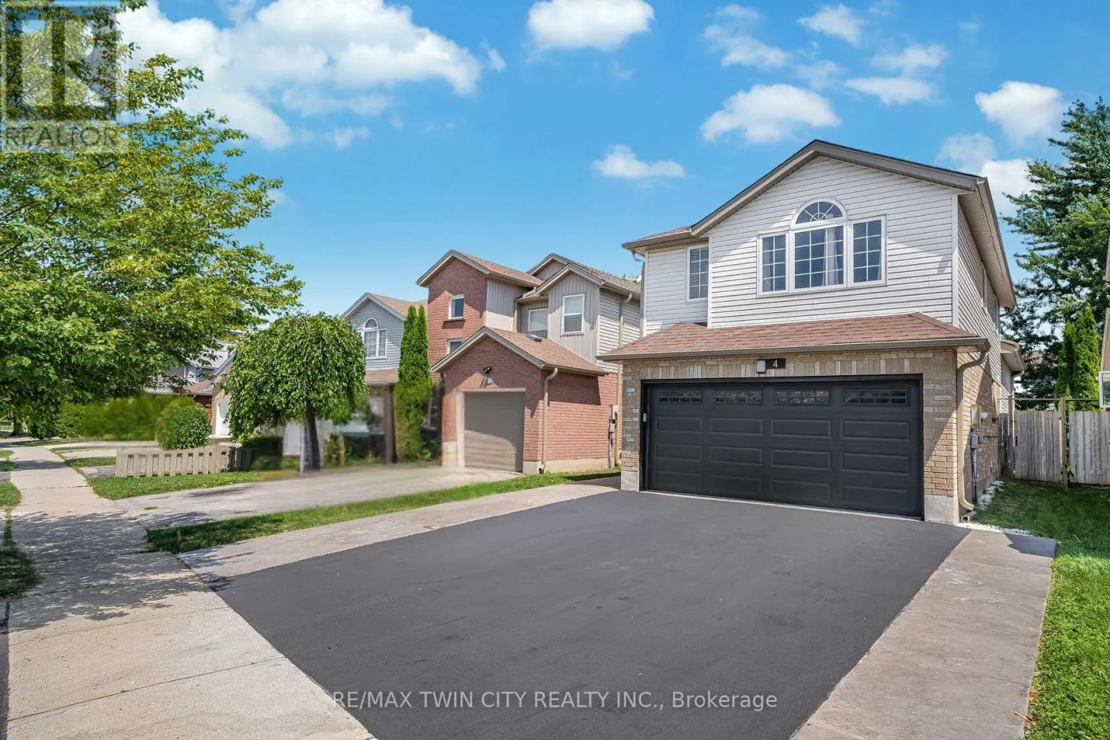 4 ORCHID CRESCENT