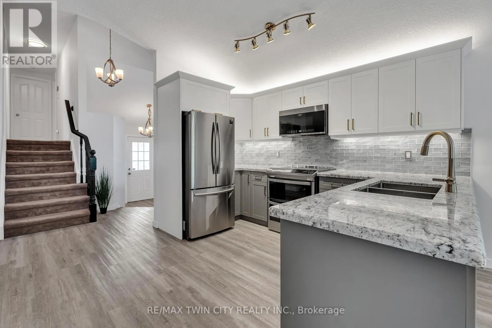 4 ORCHID CRESCENT