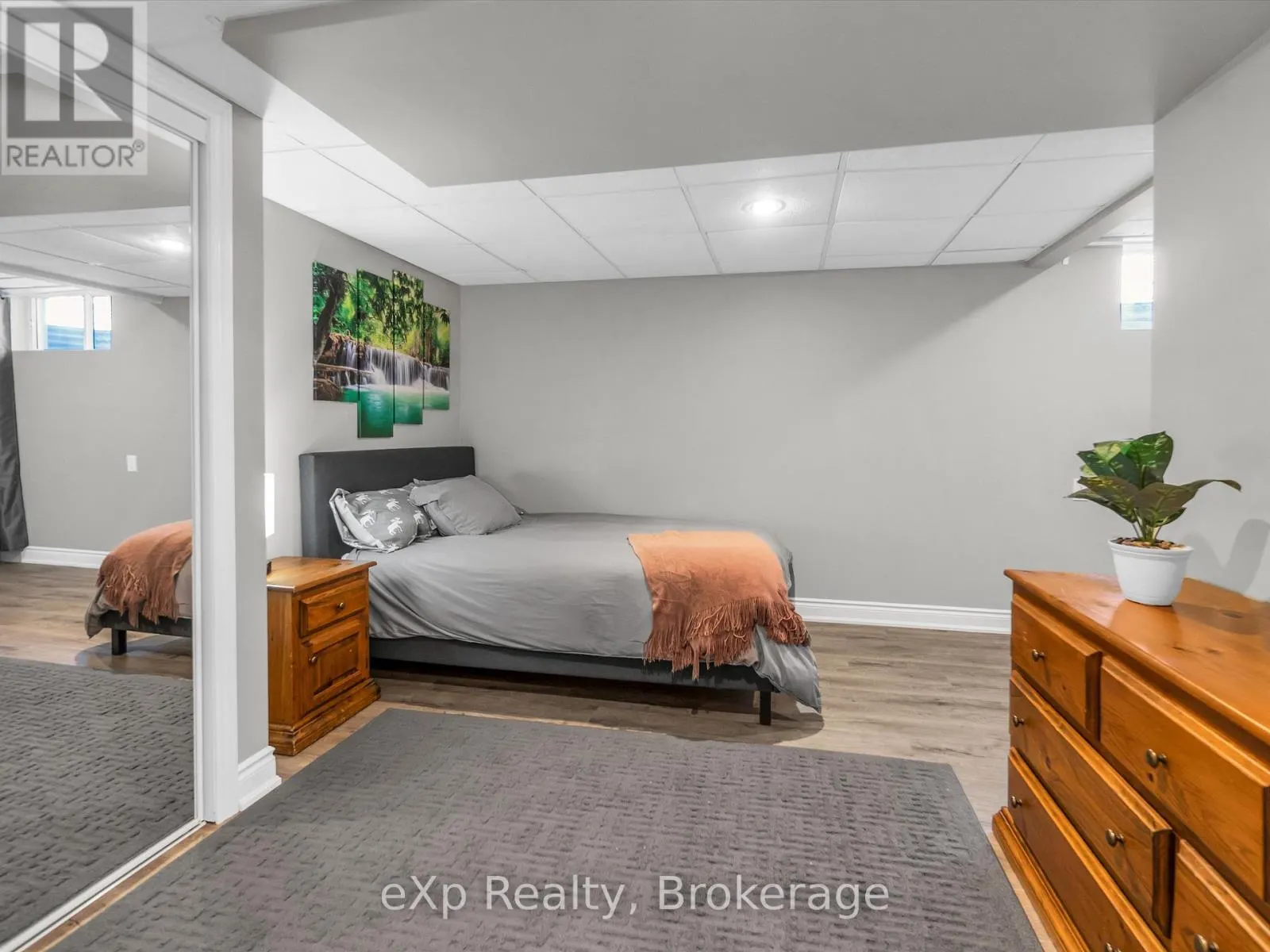 104 MEADOW HEIGHTS DRIVE