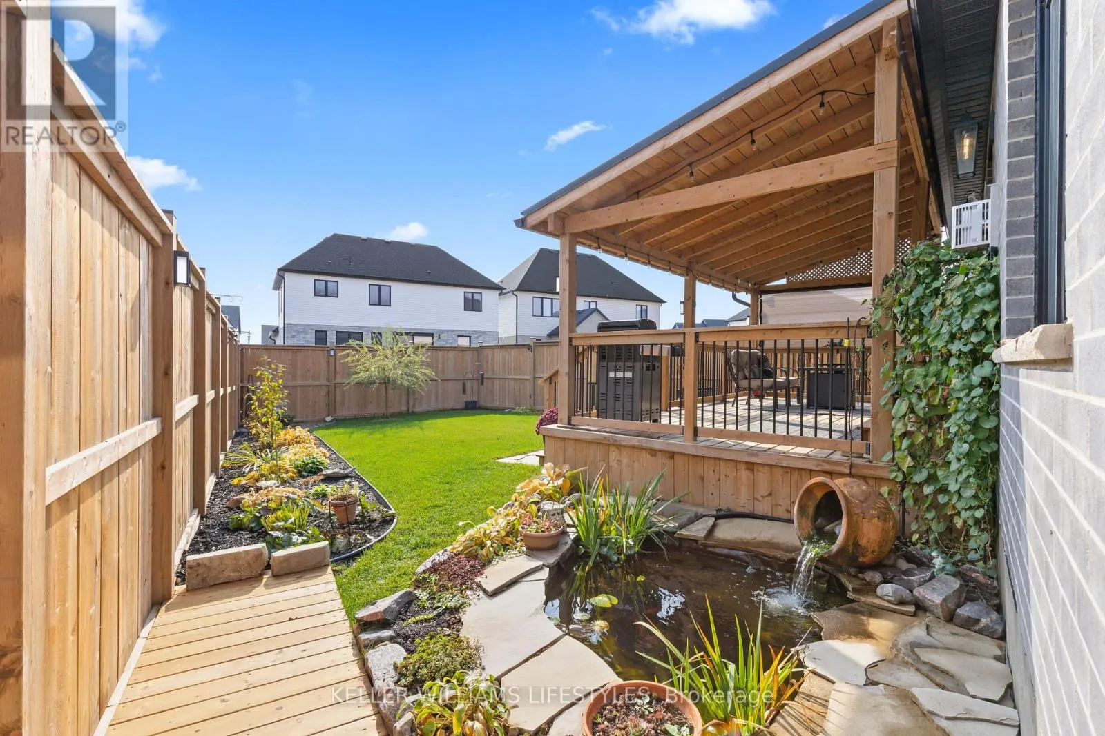 114 ASPEN CIRCLE