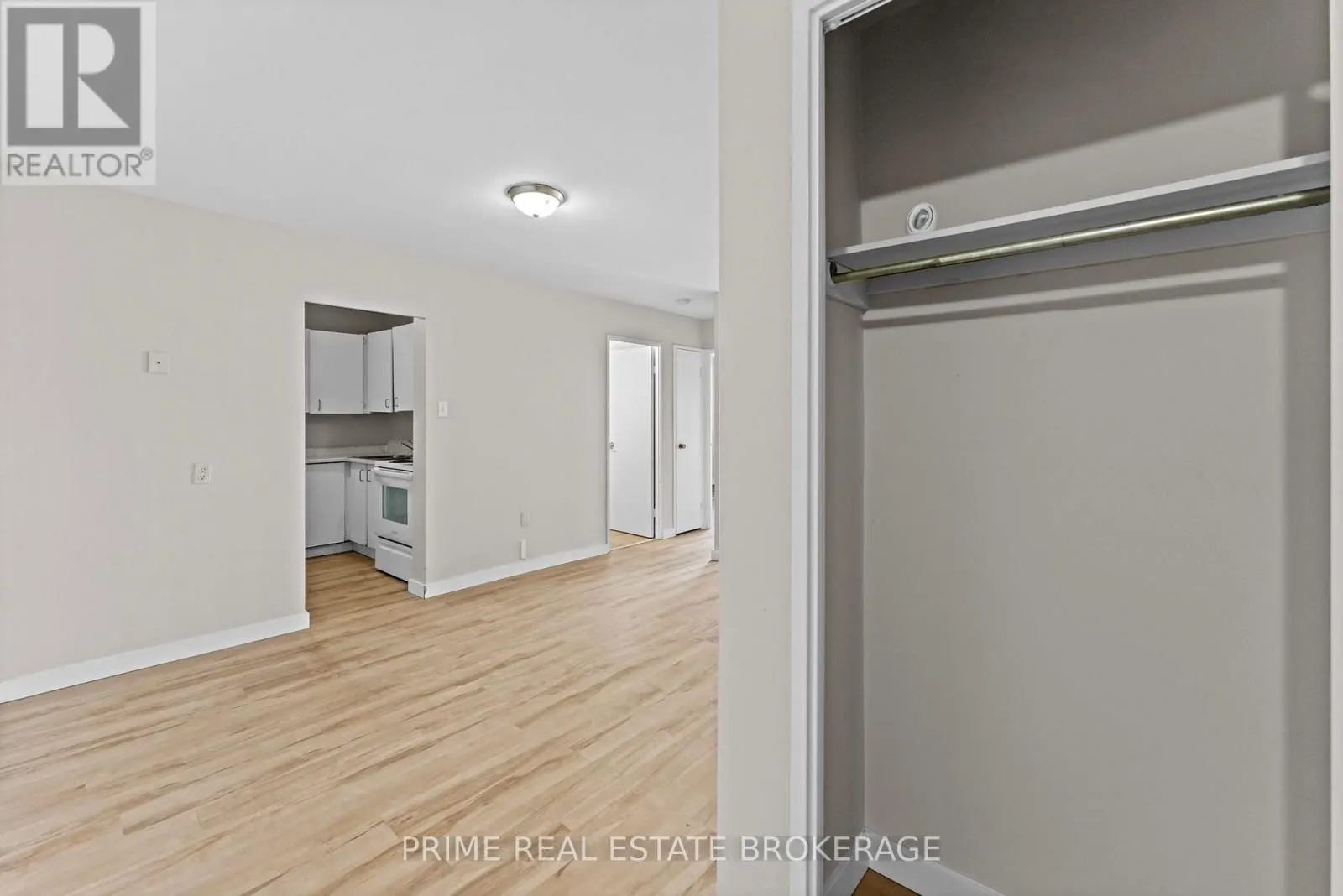 907 - 563 MORNINGTON AVENUE, #907