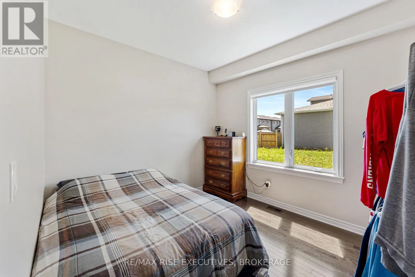 1118 WOODHAVEN DRIVE