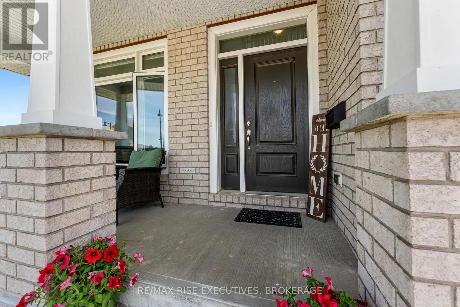 1118 WOODHAVEN DRIVE