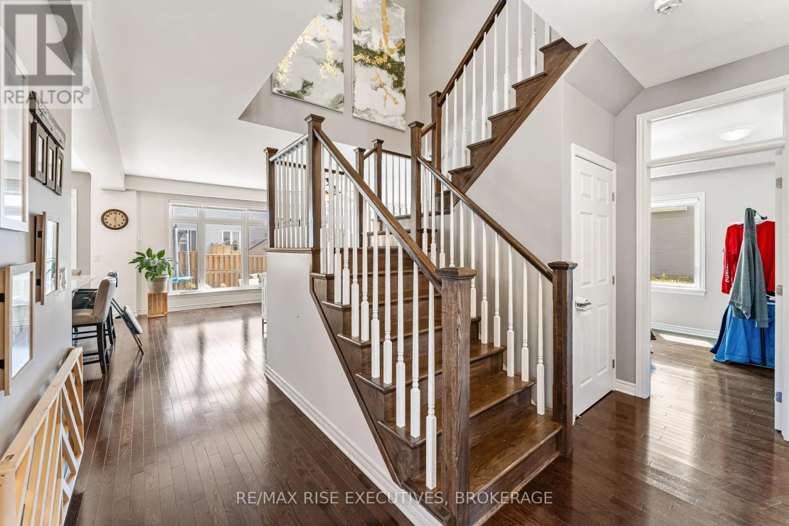 1118 WOODHAVEN DRIVE
