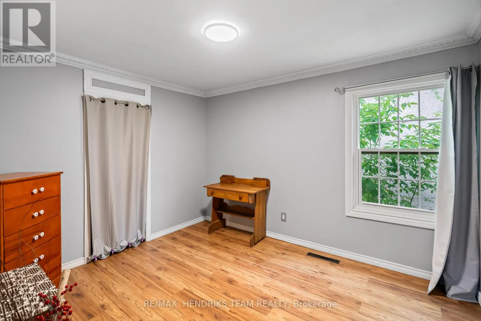 7 ELMWOOD AVENUE