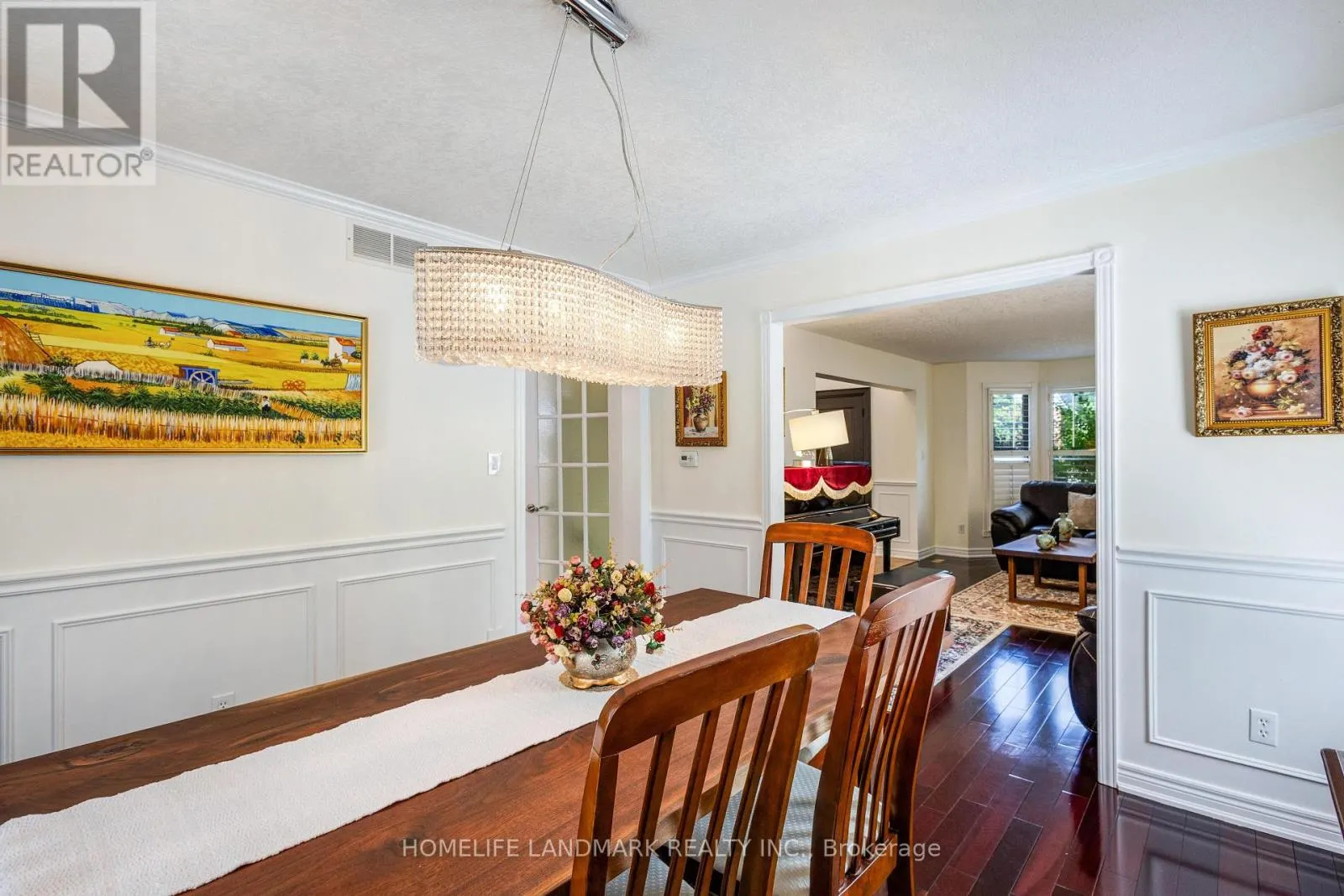 525 LEIGHLAND DRIVE