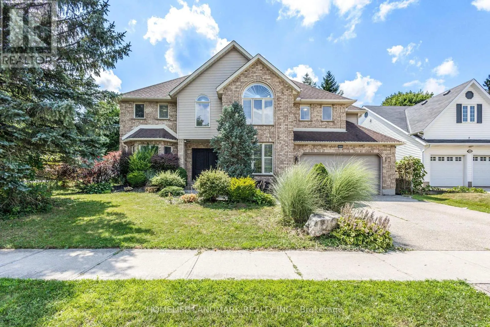 525 LEIGHLAND DRIVE