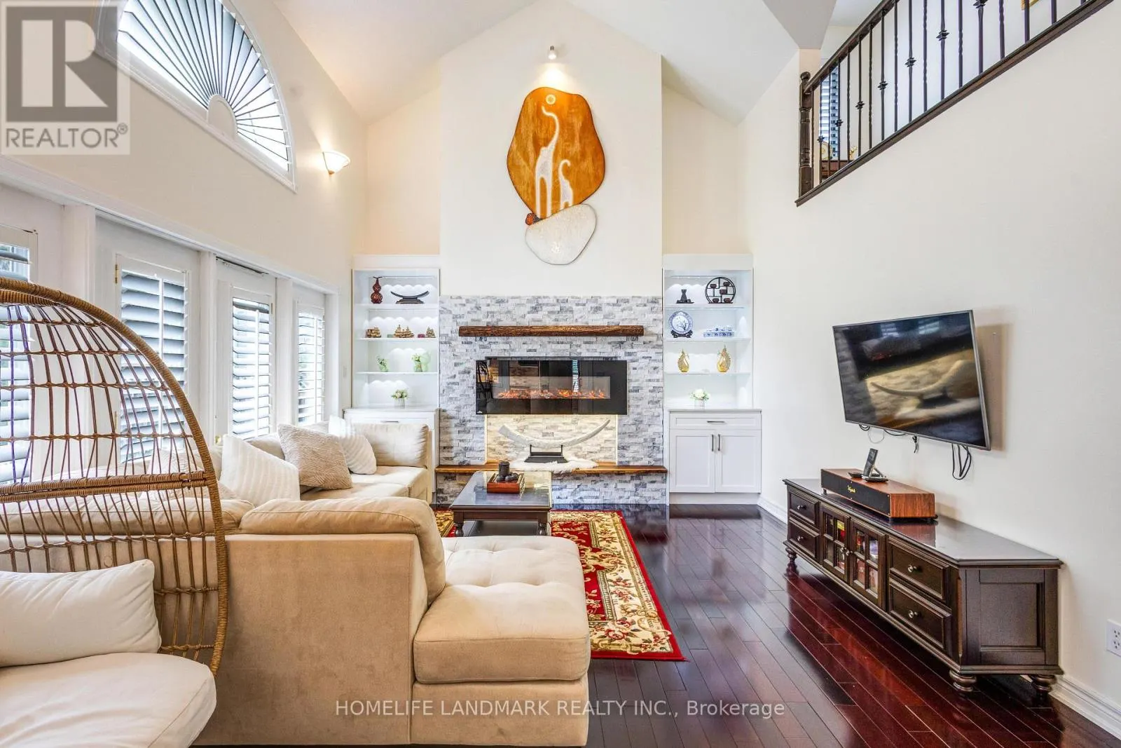 525 LEIGHLAND DRIVE
