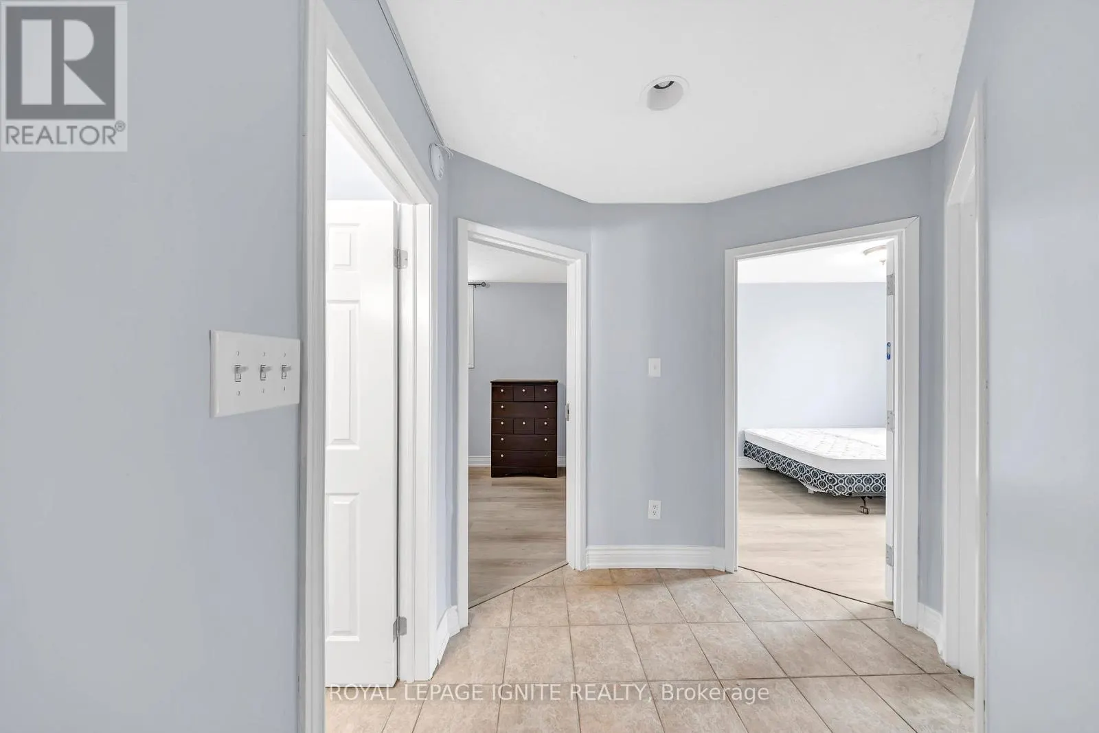 327 SPRUCE STREET