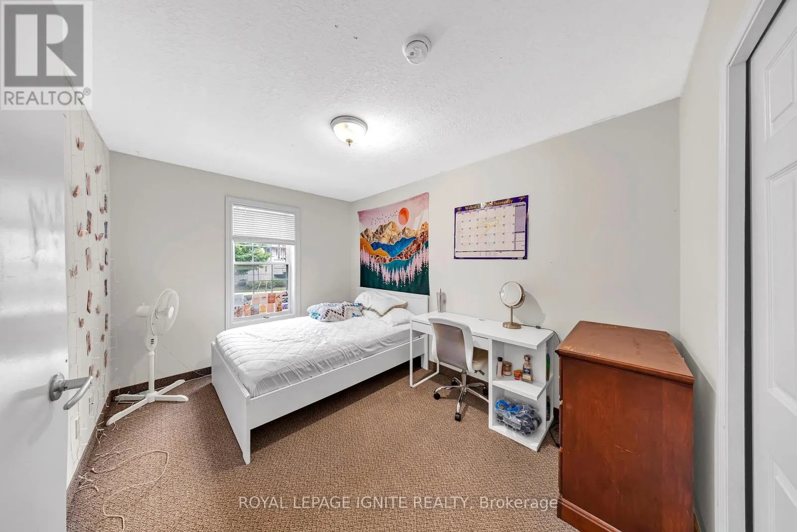 327 SPRUCE STREET