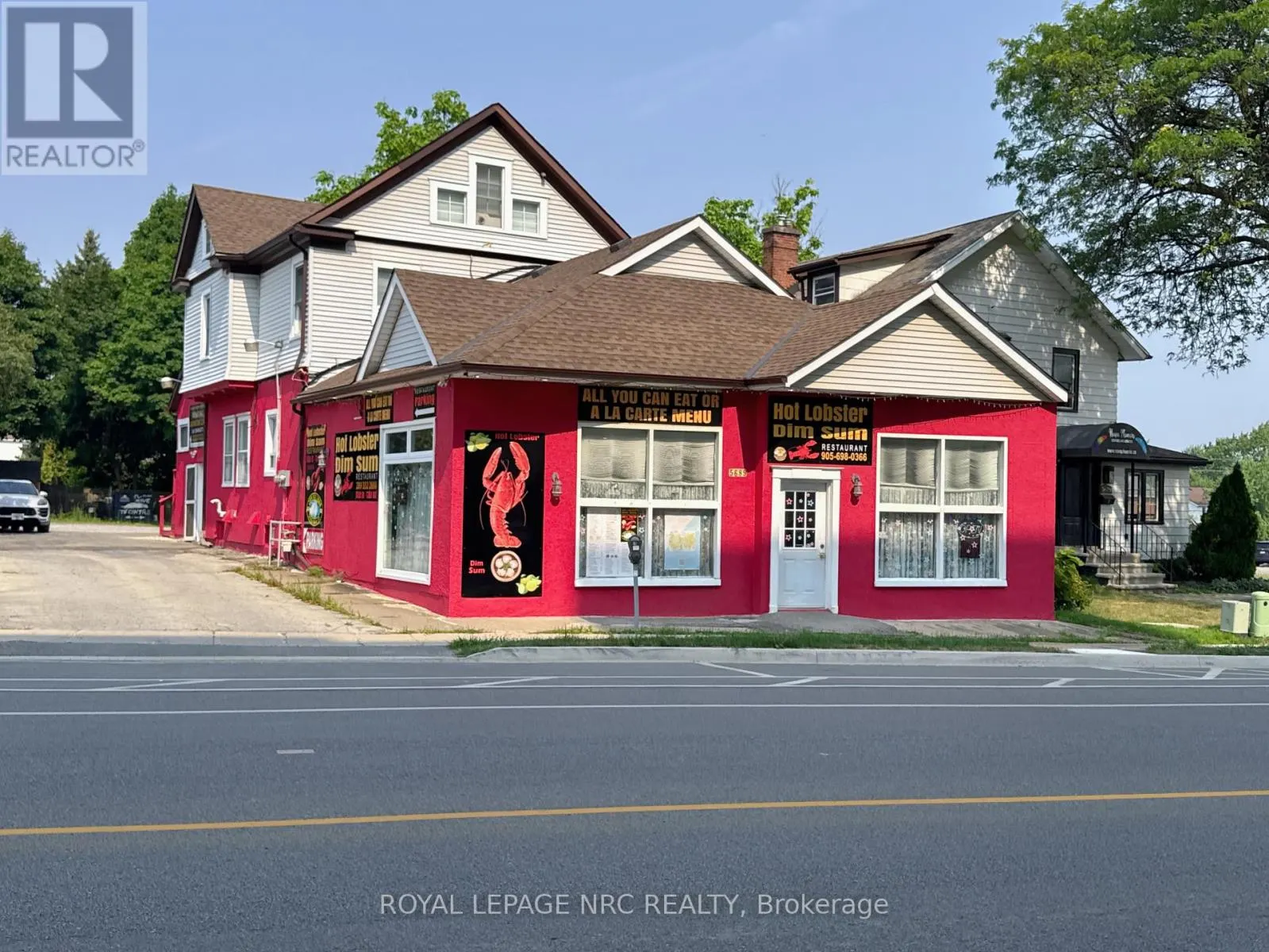 5689 MAIN STREET