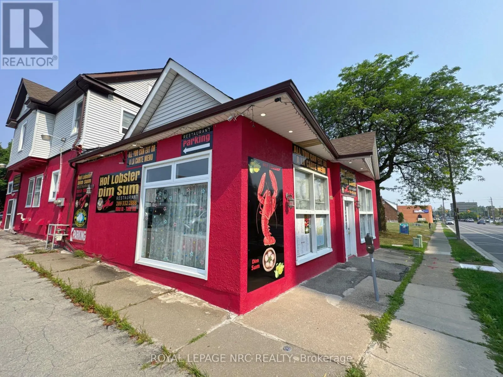 5689 MAIN STREET