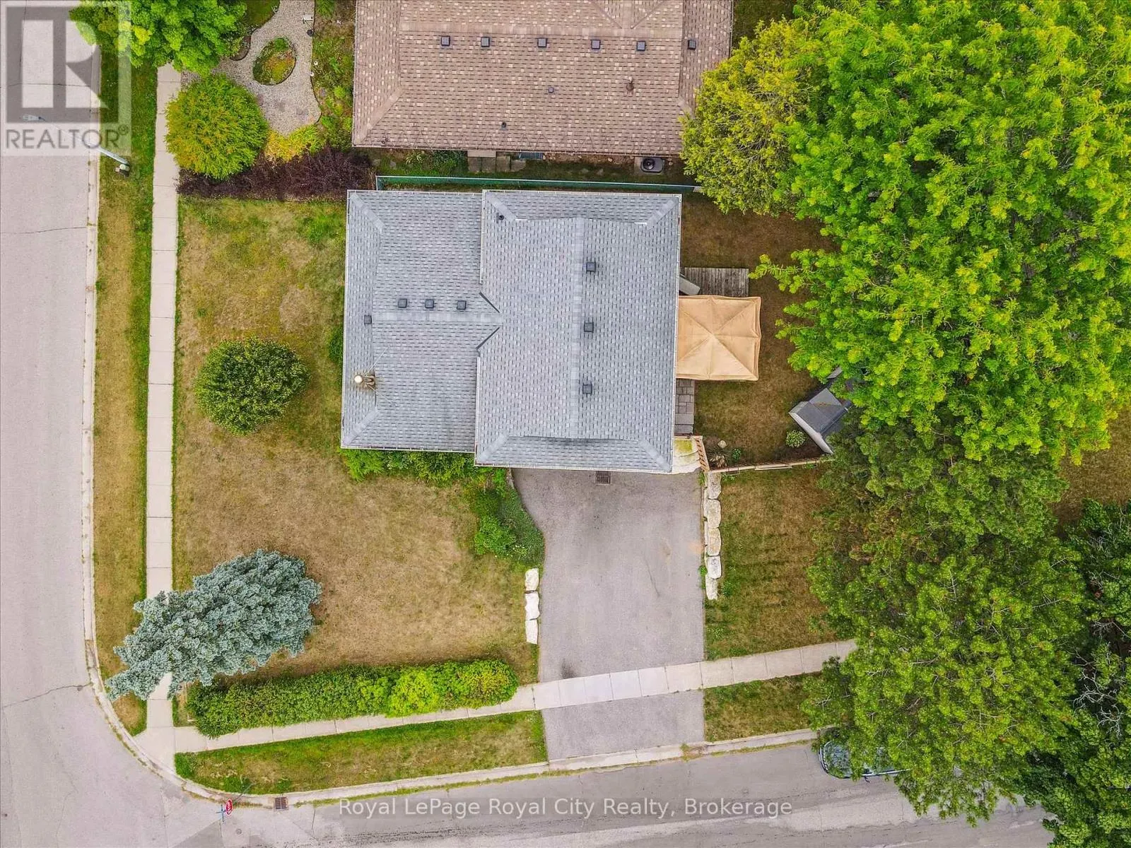 47 ARGYLE DRIVE