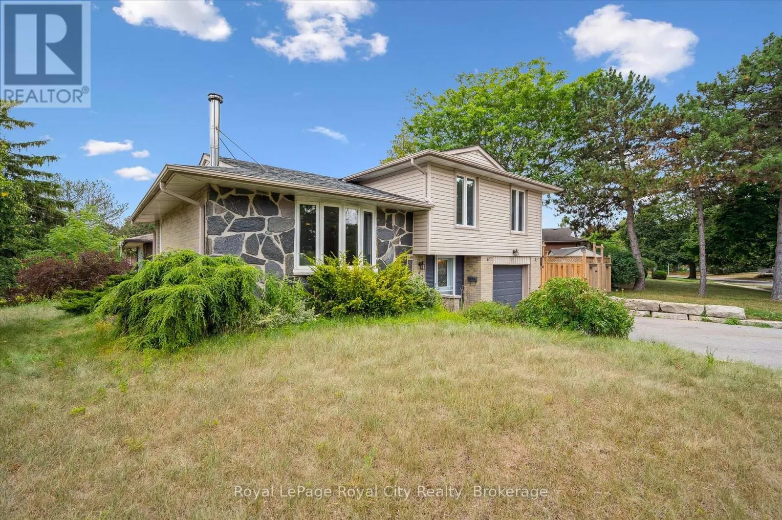 47 ARGYLE DRIVE