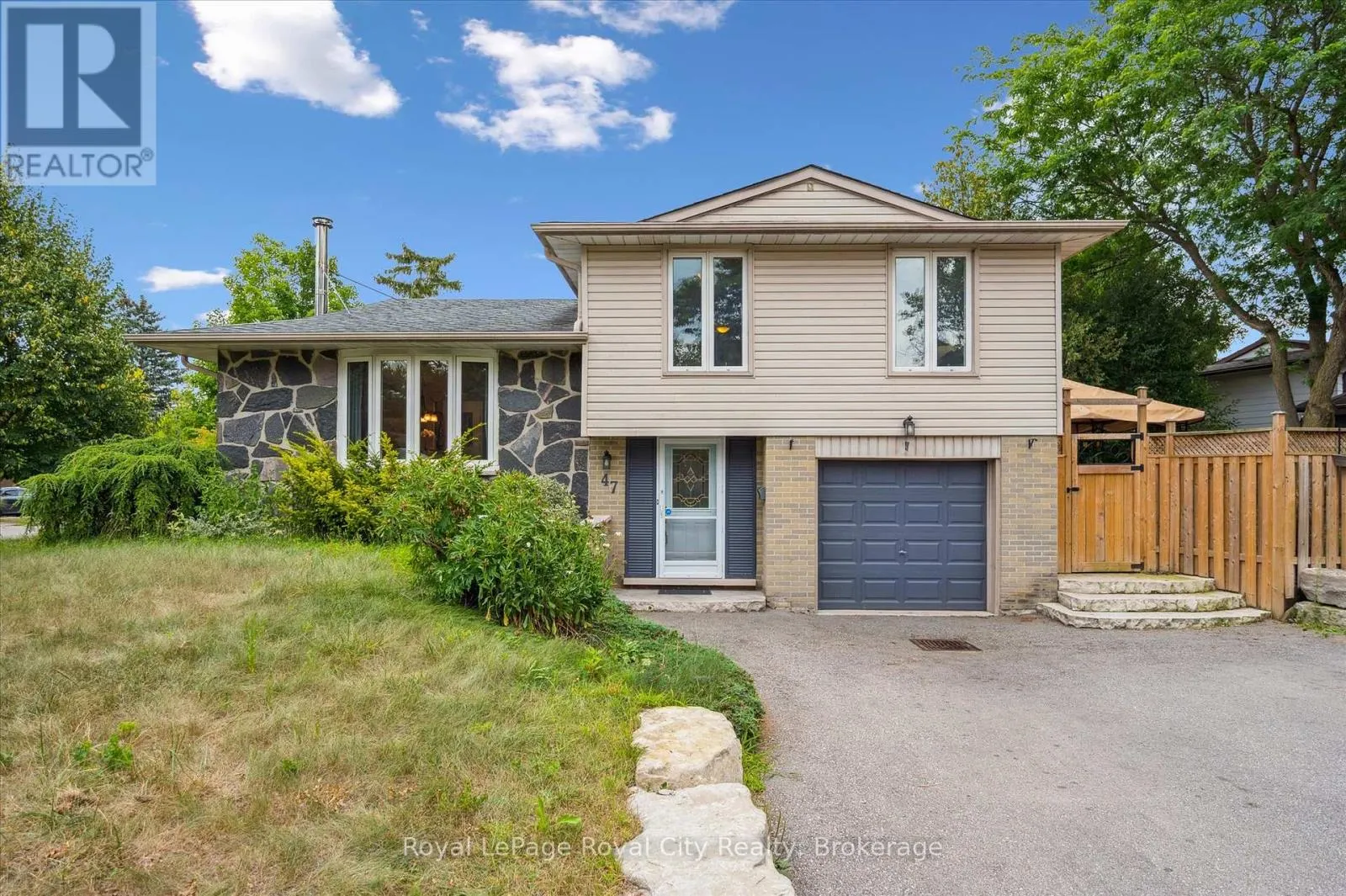 47 ARGYLE DRIVE