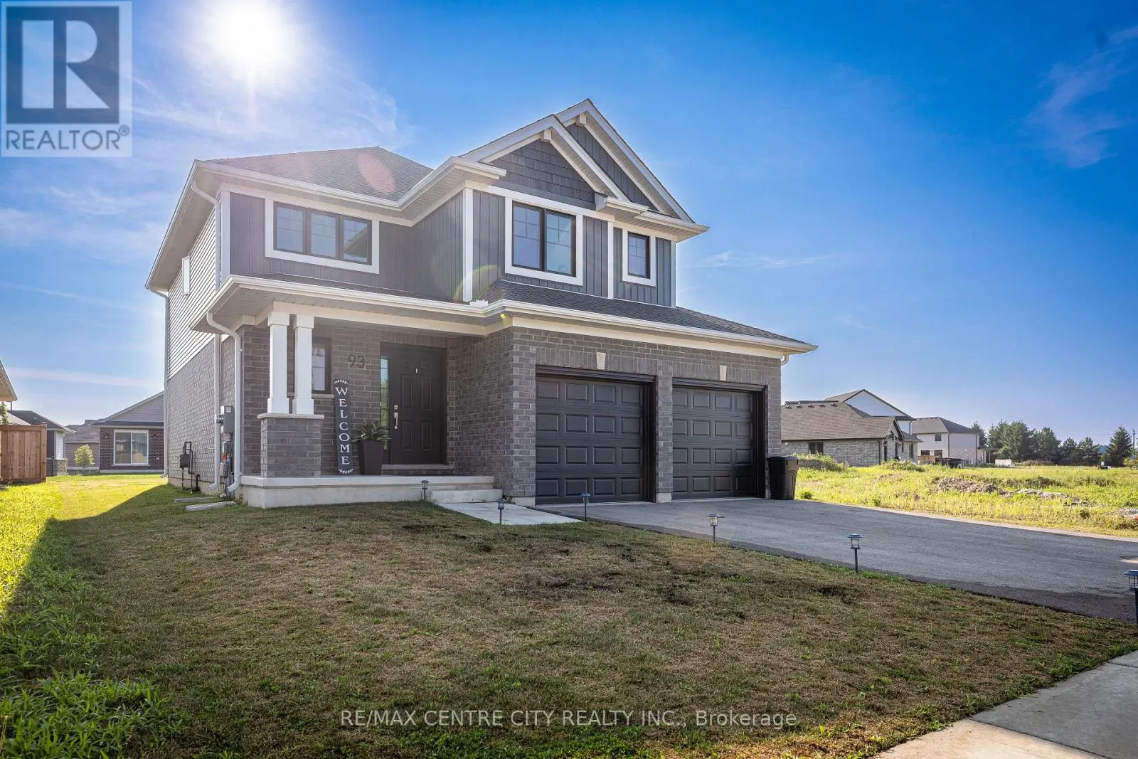 93 BENJAMIN PARKWAY
