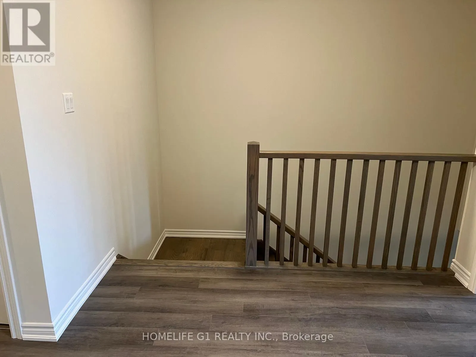 415 BEECHWOOD FOREST LANE