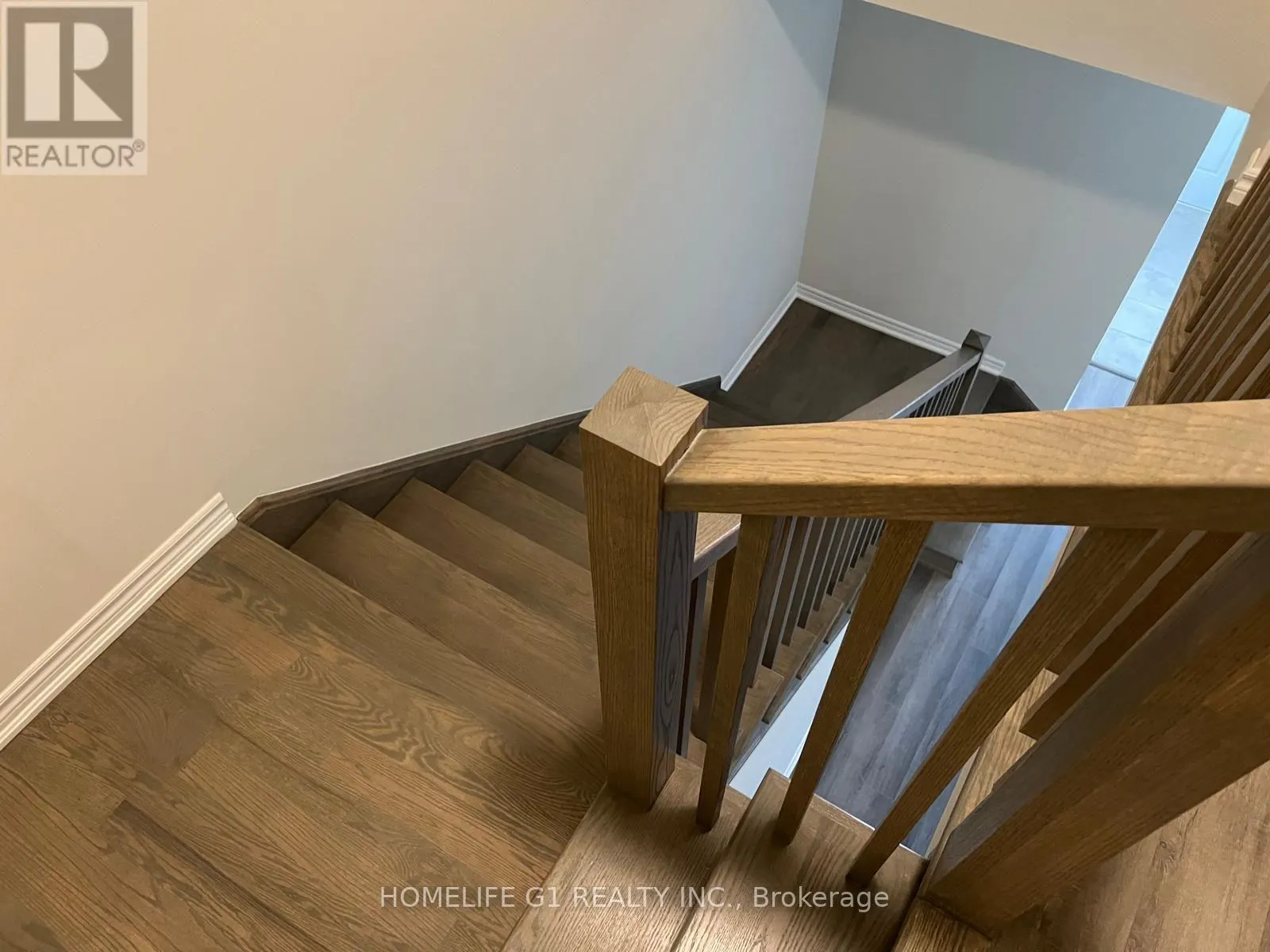 415 BEECHWOOD FOREST LANE