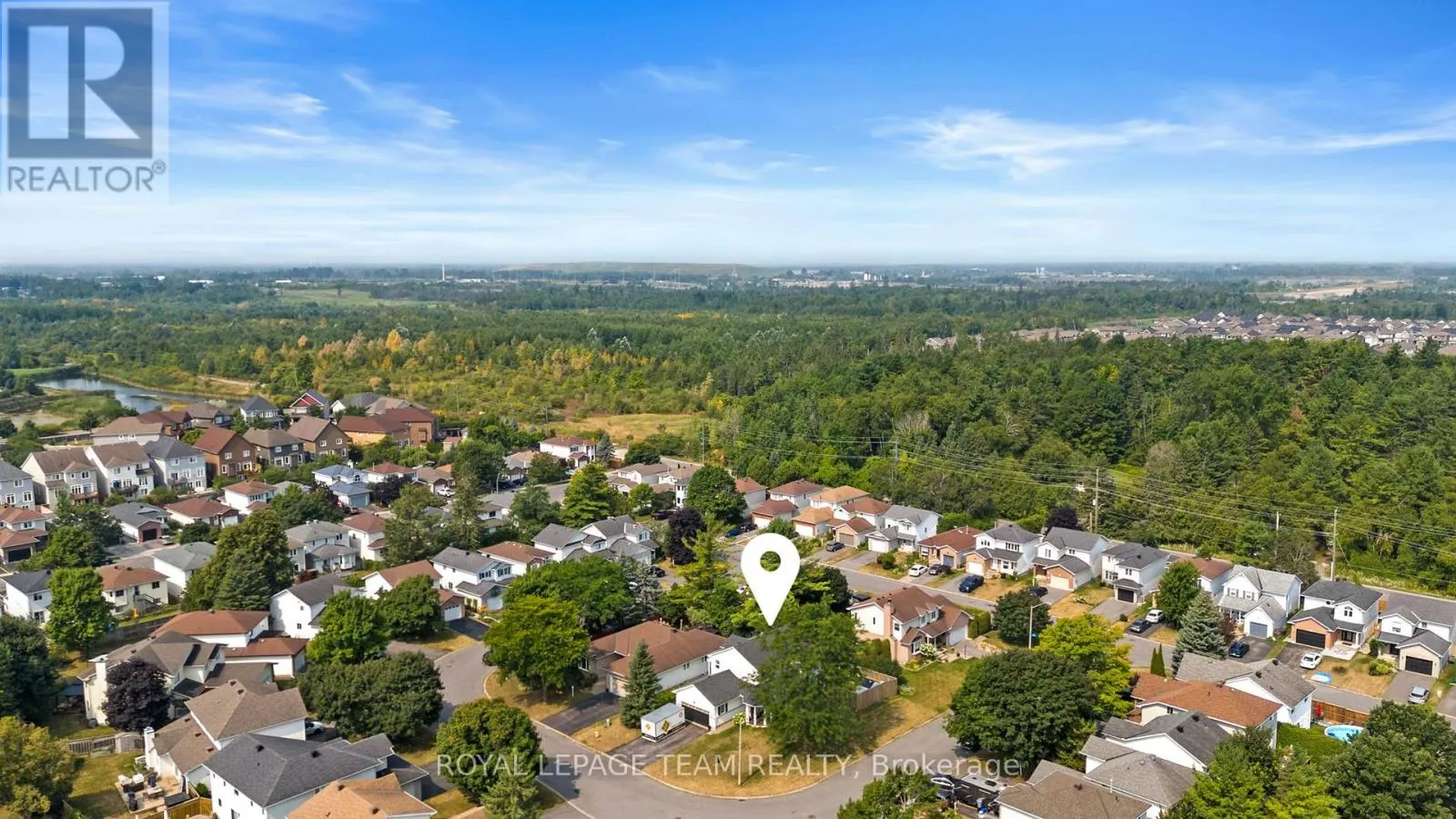 4 CANDOW CRESCENT