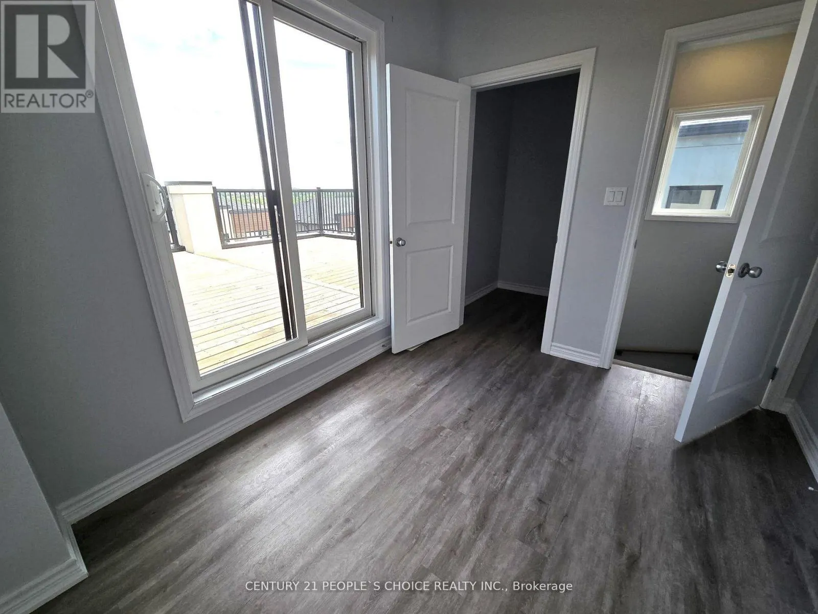 47 - 314 EQUESTRIAN WAY