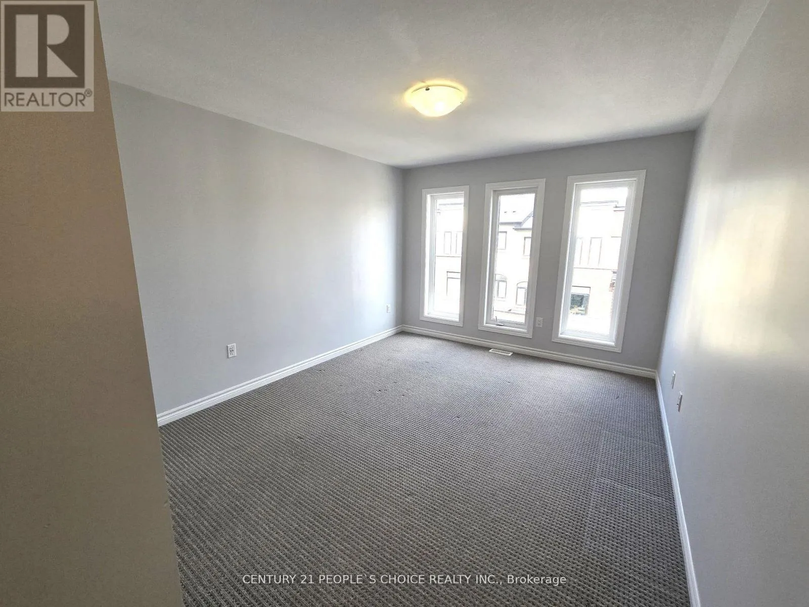 47 - 314 EQUESTRIAN WAY