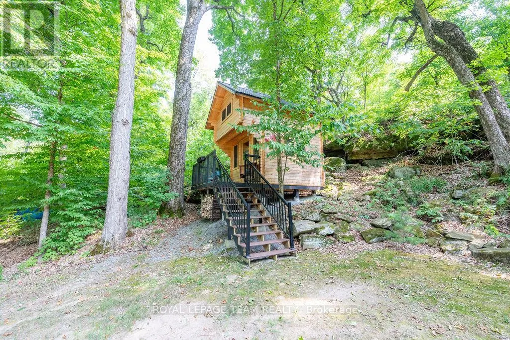 104 PENNY LANE